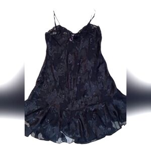 Vintage Y2K Black Floral Lace Slip Dress Women's Size Small Feminine Dreamy